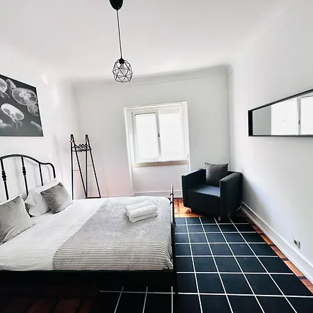 Albergue New Flat Da Horta, Location