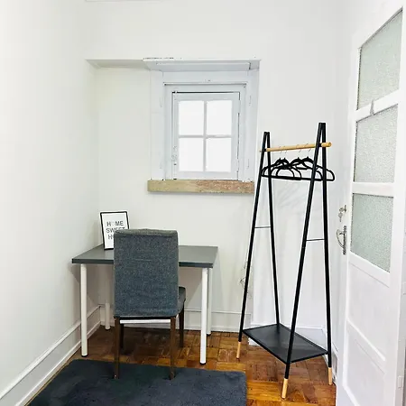 New Flat Da Horta, Location